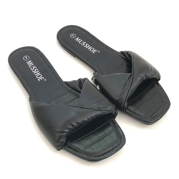 MUSSHOE Sandals Slip On Slide Sandals Black Flats Women’s Size 7 NWT - Picture 1 of 16